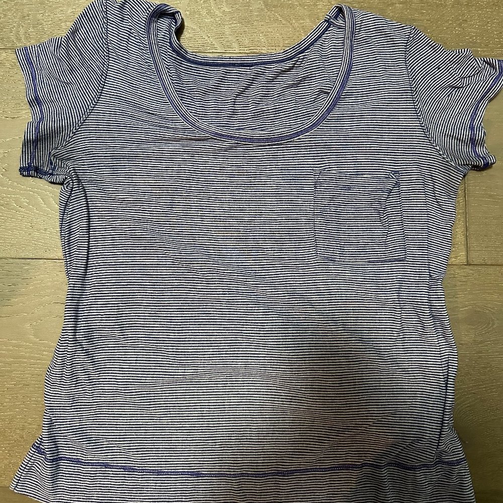 Womens Lululemon Shirt